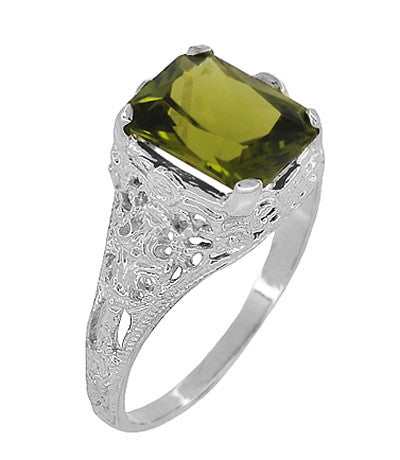 Peridot & Diamond Ring – Gump's